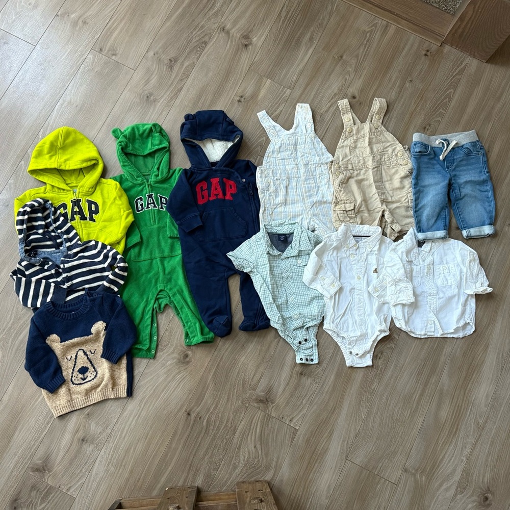 Gap 11 piece bundle